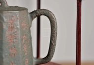 《井欄》中國井欄紫砂壺工藝美術師正品宜興手工茶壺段泥外部粉綠泥壺