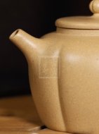 《菊蕾》宜興紫砂壺助理工藝美術(shù)師手工標(biāo)本級本山段泥泡茶壺菊蕾茶具